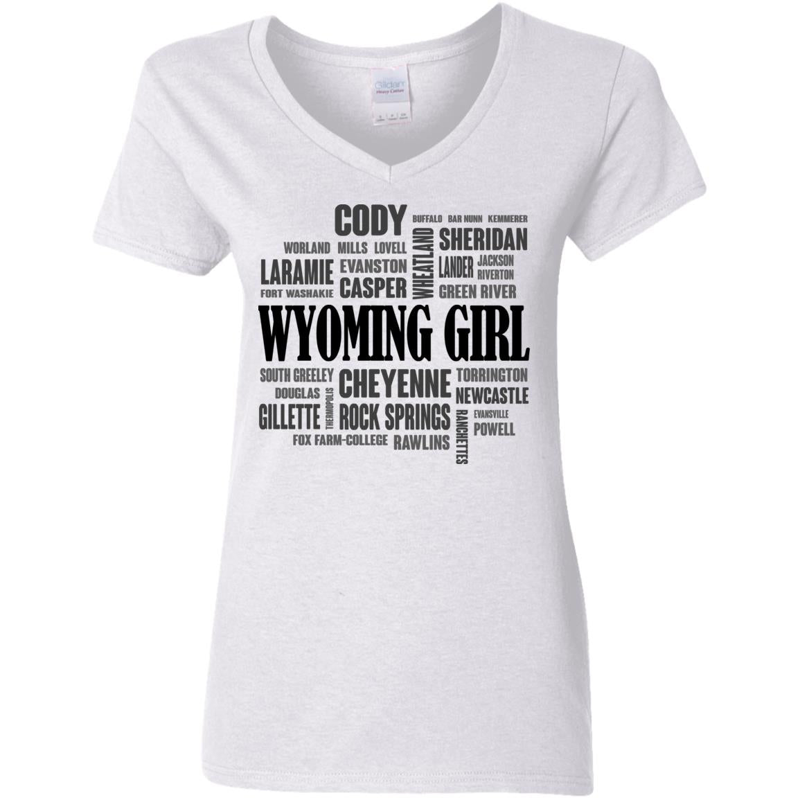 Wyoming Girl And City Pullover Hoodie - Hoodie Teezalo