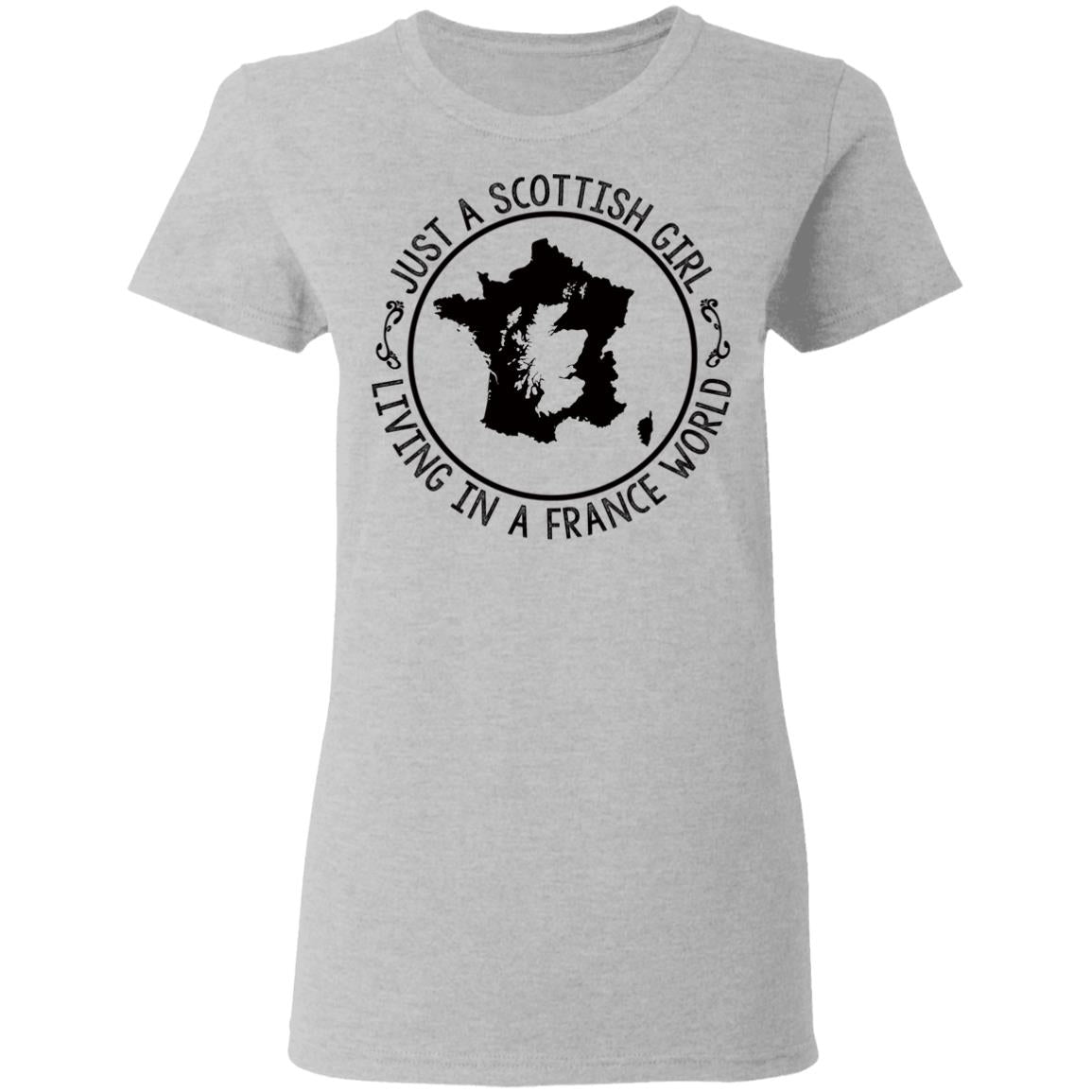 Scottish Girl Living In France World T-shirt - T-shirt Teezalo