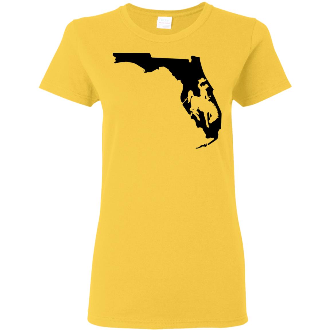 Living In Florida And You're From Wyoming T-Shirt - T-shirt Teezalo